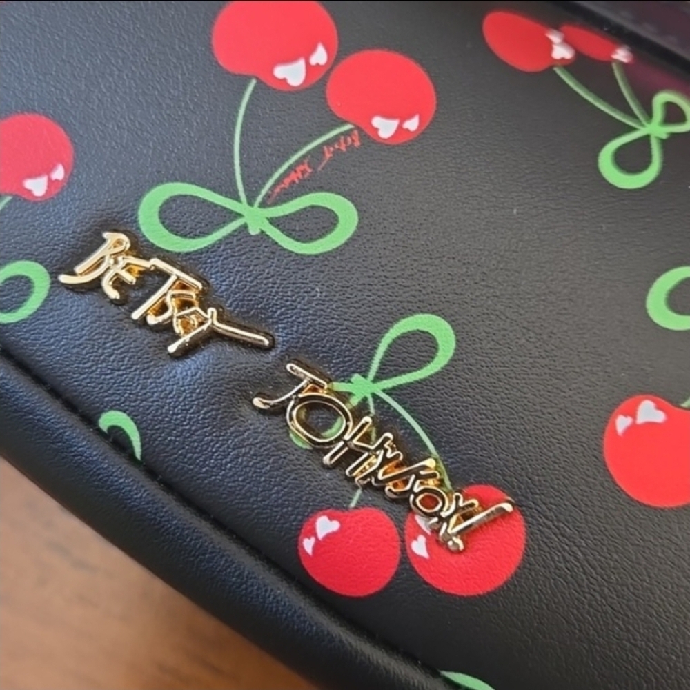 Betsey Johnson BLACK Cherry Bow Bag & Plush Bag Charm Hearts Locket NEW NWT - Picture 8 of 8